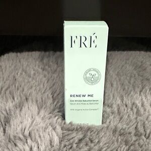 NIB Renew Me Anti-Wrinkle Bakuchiol Serum - Mint Green 1oz